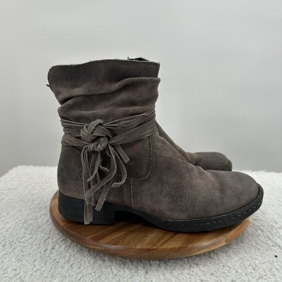 Born Cross Fringe Boots Womens 7.5 Gray Leather Slouchy Ankle Zip Casual Suede - Picture 1 of 13